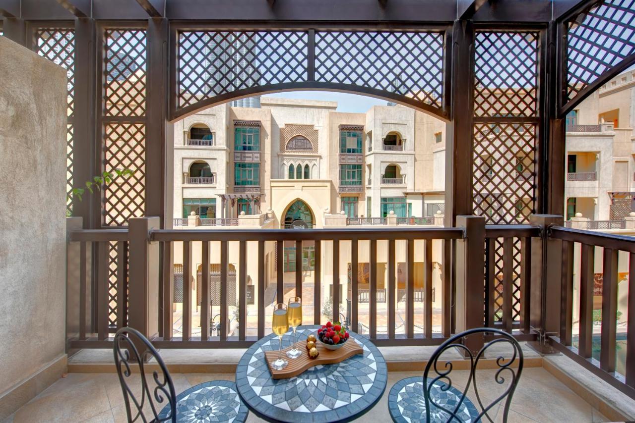Durrani Homes - Souk Al Bahar Living Besides Burj Khalifa & Fountain Dubai Bagian luar foto